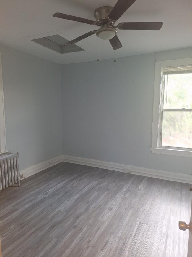 235 S Augusta Ave in Baltimore, MD - Building Photo - Building Photo