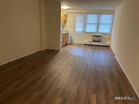 444 Bedford St in Stamford, CT - Building Photo