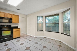 12635 Chapeltown Cir E in Jacksonville, FL - Building Photo - Building Photo