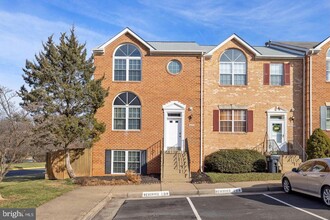 46652 Clearview Terrace in Sterling, VA - Building Photo - Building Photo