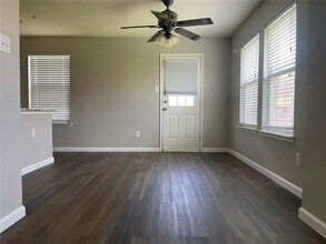 6503 Swainson Trail in Arlington, TX - Foto de edificio - Building Photo