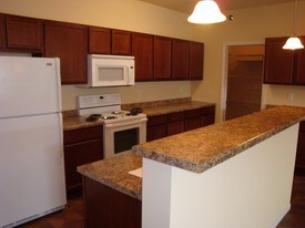 Blackstone Apartments in Fargo, ND - Building Photo