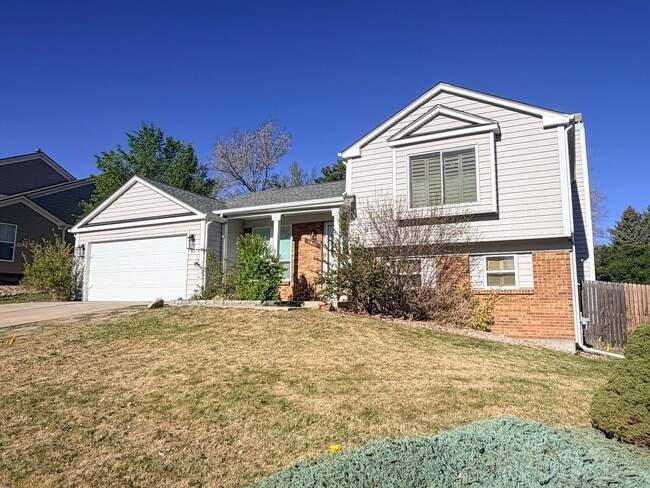 5811 S Quatar Cir in Centennial, CO - Building Photo - Building Photo