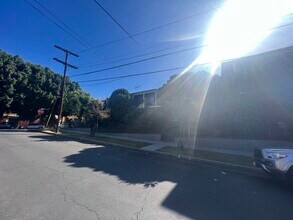 258 Witmer St in Los Angeles, CA - Building Photo - Building Photo