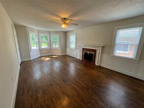 1510 Nutwood St in Bowling Green, KY - Building Photo - Building Photo