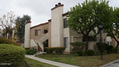 1754 Sinaloa Rd in Simi Valley, CA - Building Photo - Building Photo
