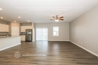 521 Almere Dr in Hampton, GA - Foto de edificio - Building Photo