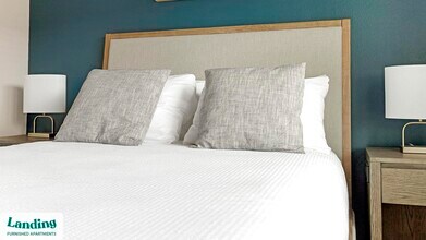 1767 TX-46, Unit 5303 in New Braunfels, TX - Foto de edificio - Building Photo