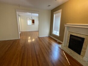 2531 Cherry St, Unit 4 in Kansas City, MO - Foto de edificio - Building Photo