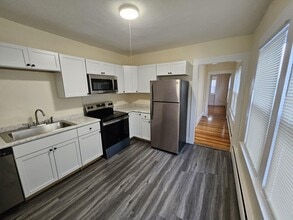 355 Prospect Ave, Unit 359 Prospect Ave, 1 South in Hartford, CT - Building Photo - Building Photo