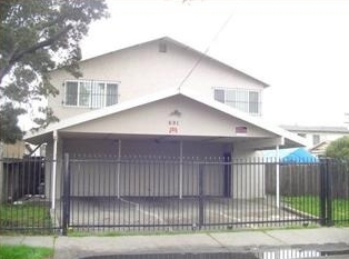 691 9th St in Richmond, CA - Building Photo