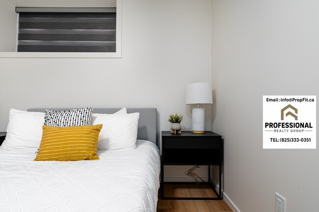 9702-9157 157 St NW in Edmonton, AB - Building Photo - Building Photo