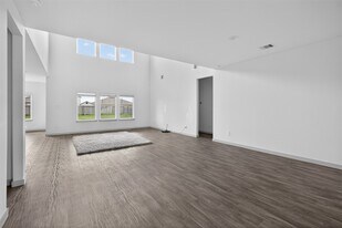 6823 Amber Clf Ln in Richmond, TX - Building Photo