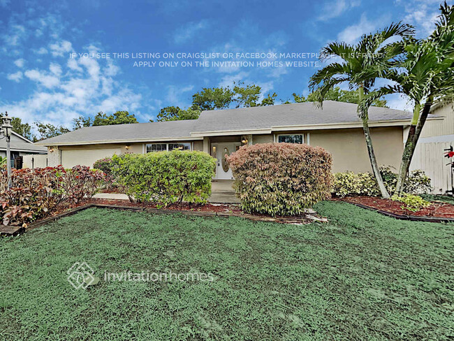 property at 2512 SW 4th St