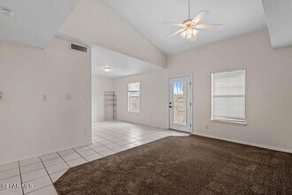 11564 Jamaican Palm Dr in El Paso, TX - Building Photo - Building Photo