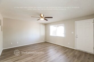 3624 E Nisbet Rd in Phoenix, AZ - Building Photo - Building Photo