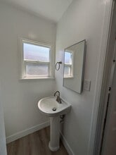 4237 S Centinela Ave, Unit 4237 half in Los Angeles, CA - Foto de edificio - Building Photo