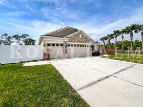 25 Orlando Blvd in Port Charlotte, FL - Building Photo - Building Photo