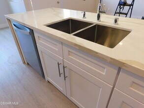 116 Maegan Pl in Thousand Oaks, CA - Building Photo - Building Photo