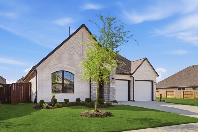 property at 5019 Field Sparrow Ln