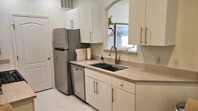 6900 E Princess Dr, Unit 2250 in Phoenix, AZ - Building Photo - Building Photo