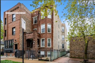 1357 N Rockwell St, Unit 1357 N Rockwell St. in Chicago, IL - Building Photo