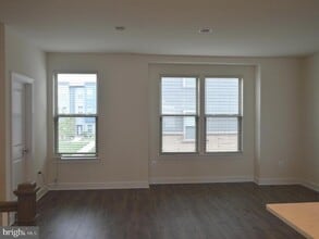 9867 Gillum Wy in Manassas, VA - Building Photo - Building Photo