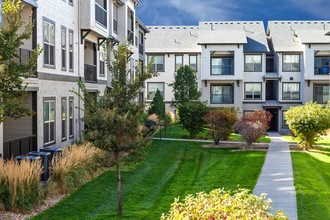 Avana on the Platte in Sheridan, CO - Foto de edificio - Building Photo