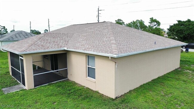 819 Abrams Blvd in Lehigh Acres, FL - Building Photo - Building Photo