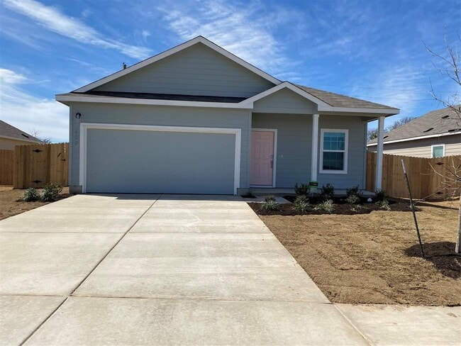 property at 600 Gabriels Bluff Dr