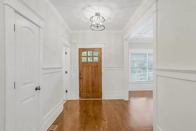 3226 Cates Ave NE in Atlanta, GA - Building Photo - Building Photo