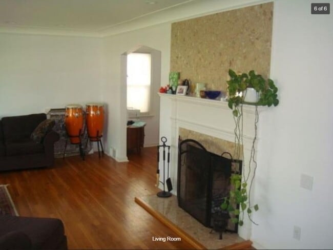 property at 4470 Silsby Rd