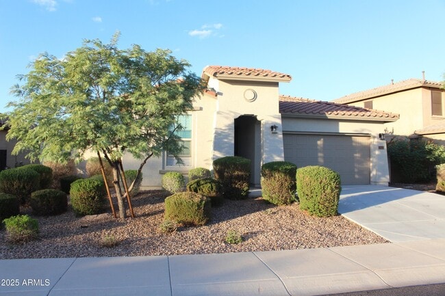 11554 W Lone Tree Trail