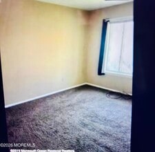 6 Helen Dr in Brick, NJ - Building Photo - Building Photo