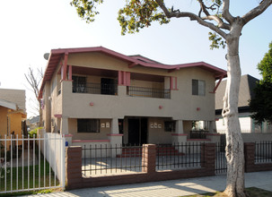 120 W 51st St in Los Angeles, CA - Building Photo - Building Photo