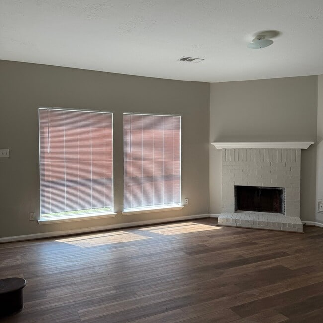 property at 19959 Sycamore Valley Dr