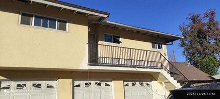 909 W Hellman Ave, Unit 911 in Alhambra, CA - Foto de edificio - Building Photo