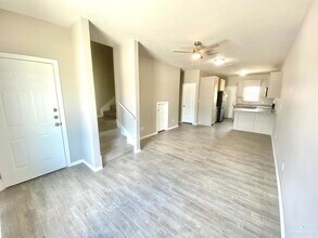 1105 W Kennedy St in Pharr, TX - Building Photo - Building Photo