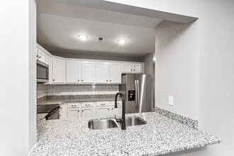 West Fork Crossings in Clarksville, TN - Foto de edificio - Building Photo