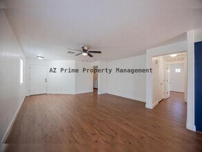 17432 W Calavar Rd in Surprise, AZ - Building Photo - Building Photo