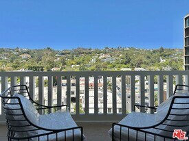 999 N Doheny Dr, Unit 904 in West Hollywood, CA - Building Photo