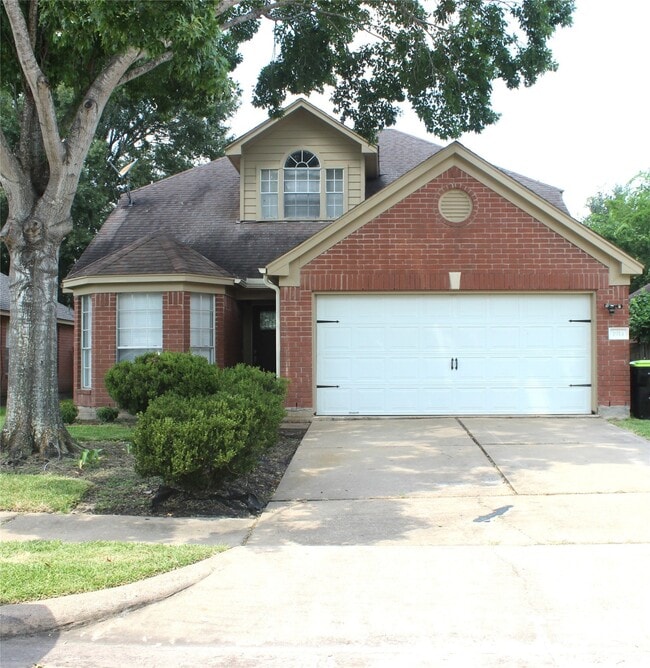 1914 Wildwood Ridge Dr in Missouri City, TX - Building Photo - Building Photo