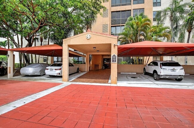 7233 Promenade Dr, Unit 1101 in Boca Raton, FL - Building Photo - Building Photo