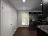 4004 Ridglea Country Club Dr