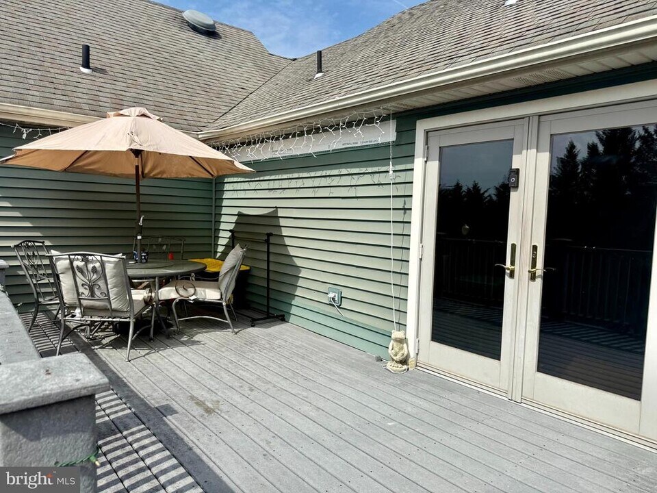 507 N Main St in Glassboro, NJ - Building Photo