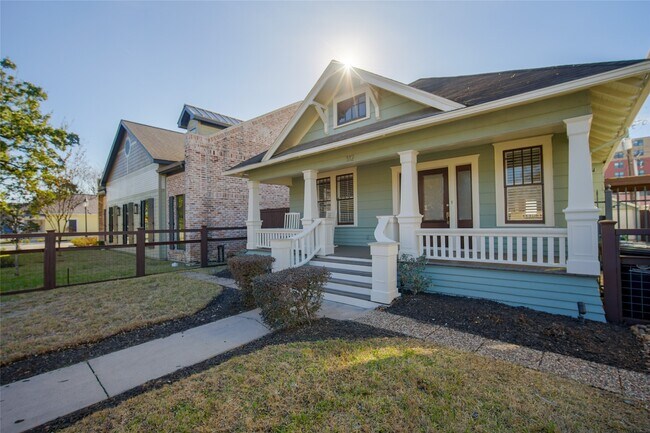 312 W 20th St in Houston, TX - Building Photo - Building Photo