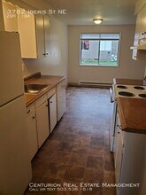 3782 Iberis St NE in Salem, OR - Building Photo - Building Photo