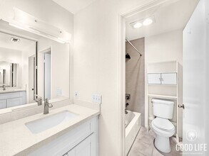 10361 Azuaga St in San Diego, CA - Building Photo - Building Photo