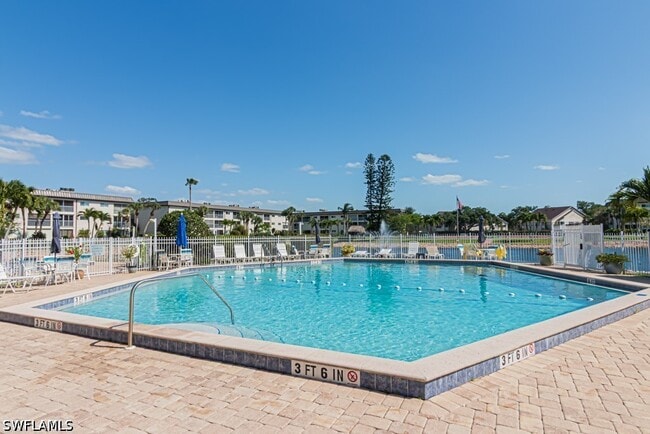 1022 Manatee Rd