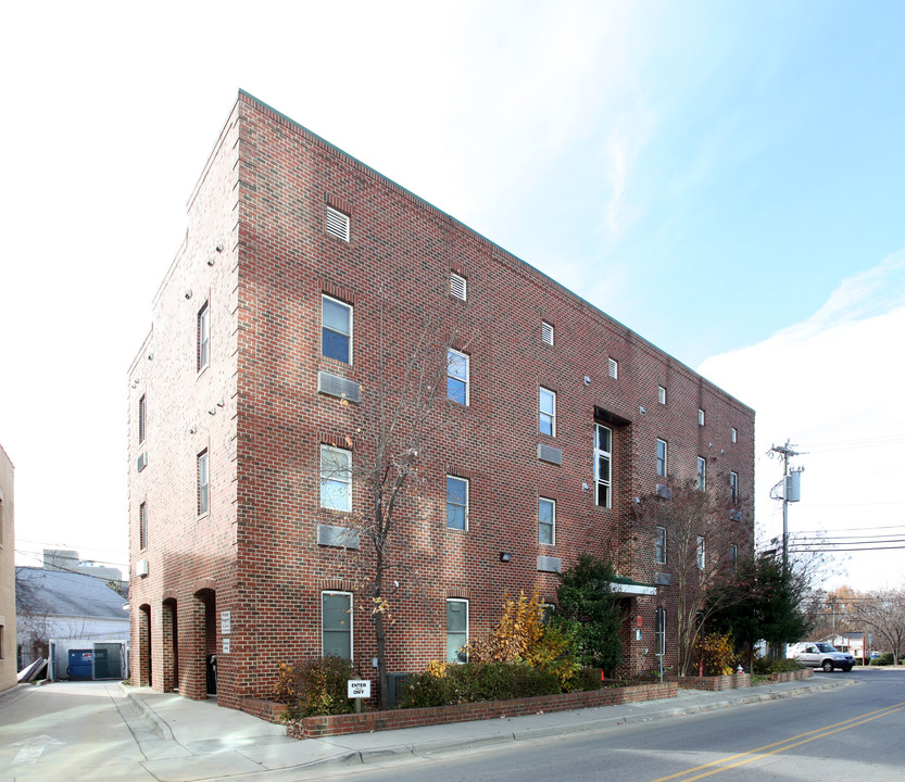 Trustee Corner in Chapel Hill, NC - Building Photo